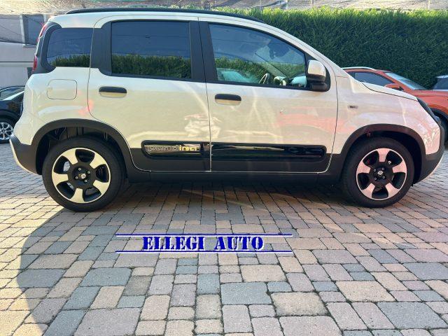 FIAT Pandina PANDINA CROSS 1.0 Hybrid KM0