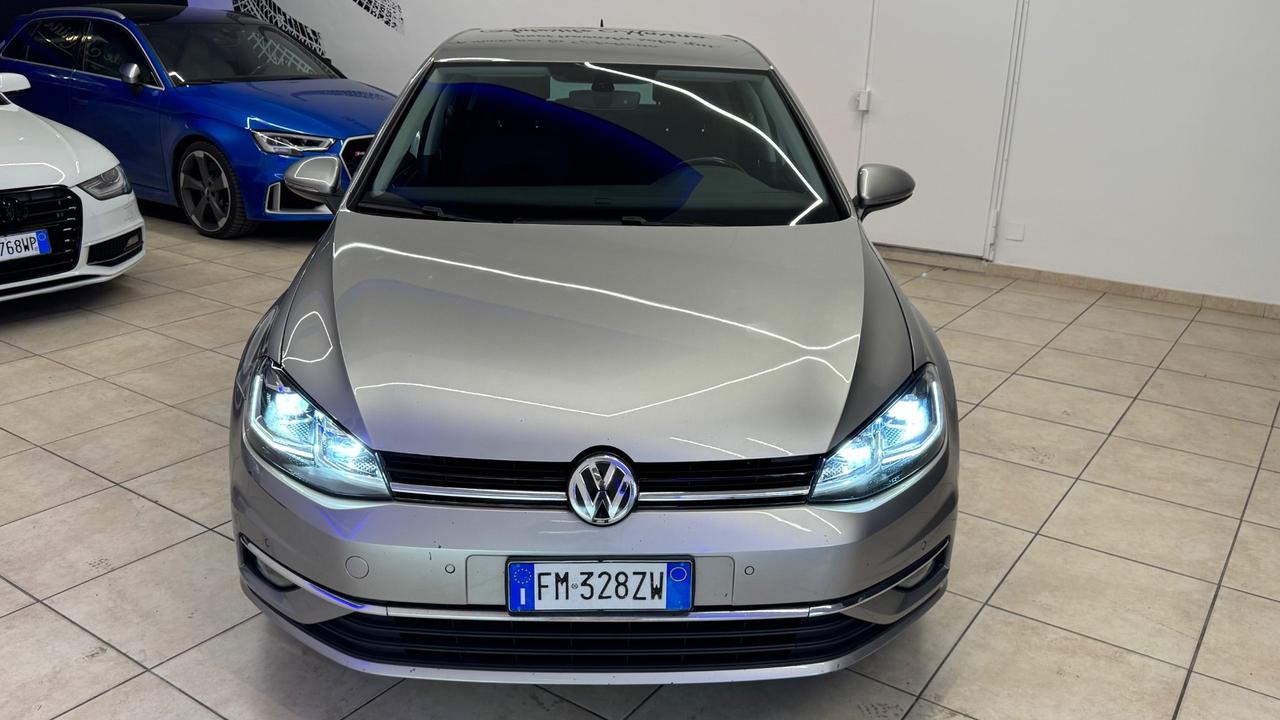 Volkswagen Golf 2.0 TDI 5p. 4MOTION Highline