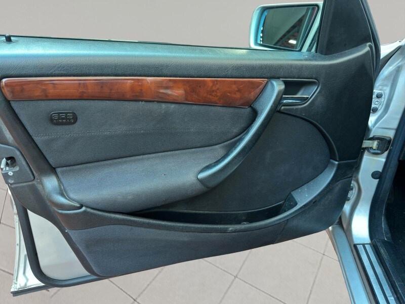 MERCEDES Classe C (W/S202) C 200 Kompressor c...