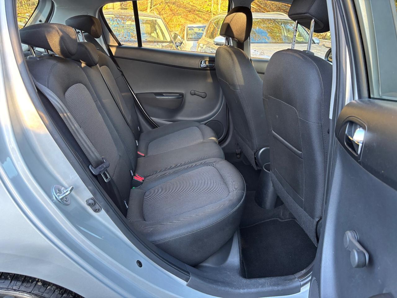 Hyundai i20 1.2 5p. km 52000 - OK Neopatentati