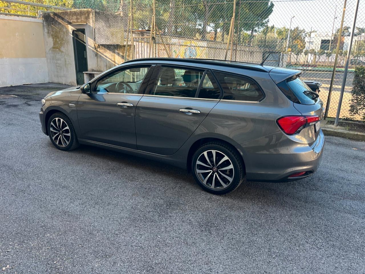 Fiat Tipo 1.6 Mjt S&S SW Lounge Garantita