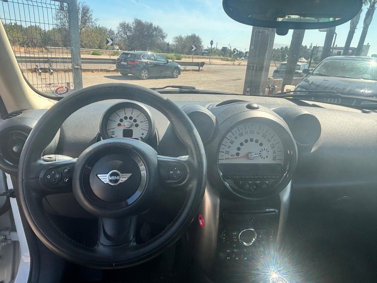 Mini Cooper D Countryman 1.6 - 2014