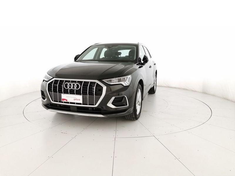 Audi Q3 40 2.0 tdi Business Advanced quattro 200cv s-tronic