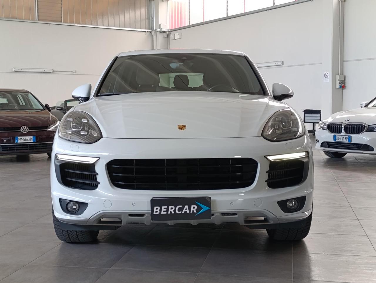 Porsche Cayenne 3.0 Platinum Edition tiptronic