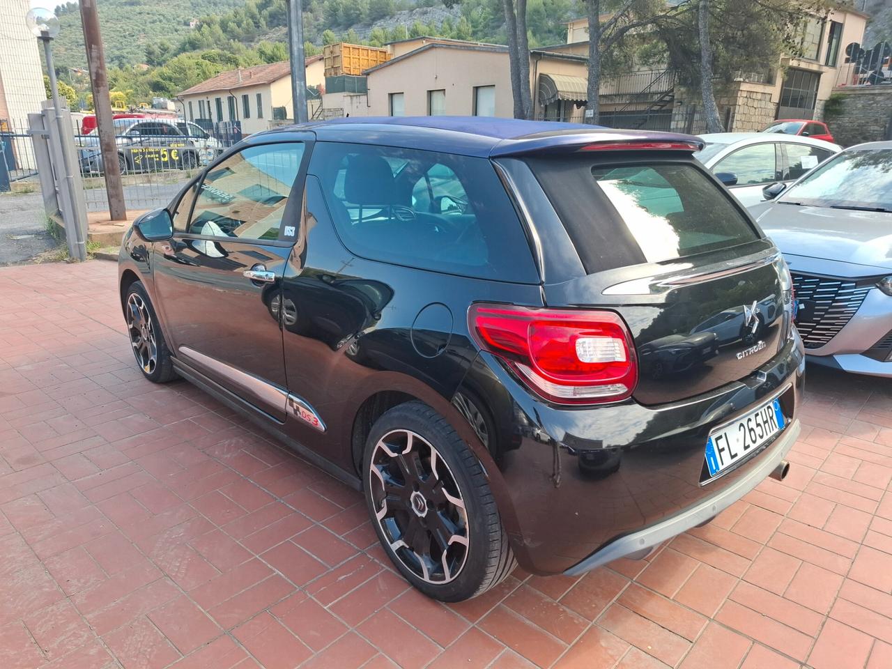 Ds DS3 3 1.6 VTi 120 Just Black