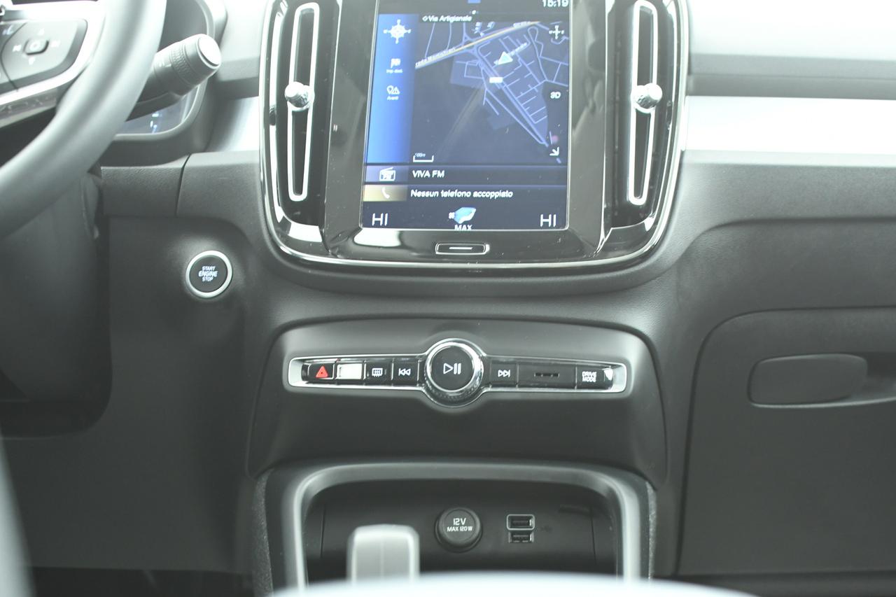 VOLVO XC40 1.5 t4 phev Inscription Expression auto APP CONNECT+LED