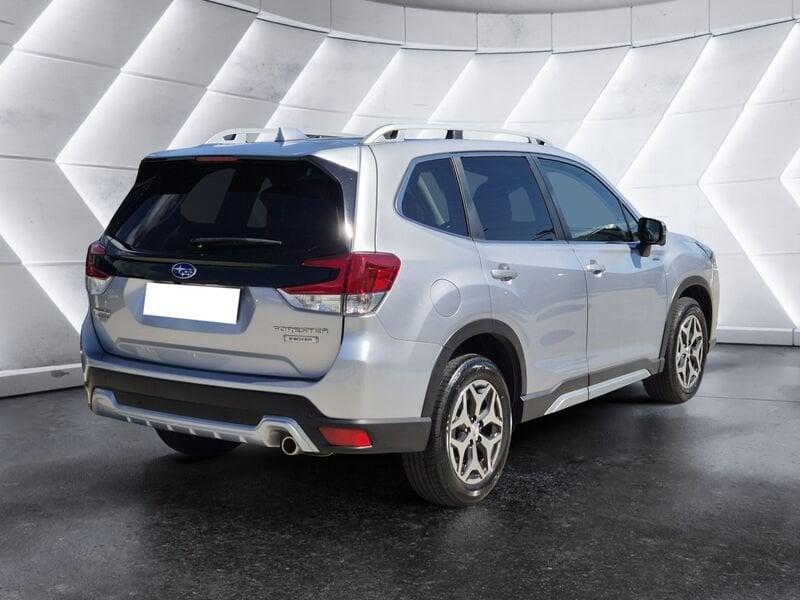 Subaru Forester 2.0i e-boxer Style lineartronic