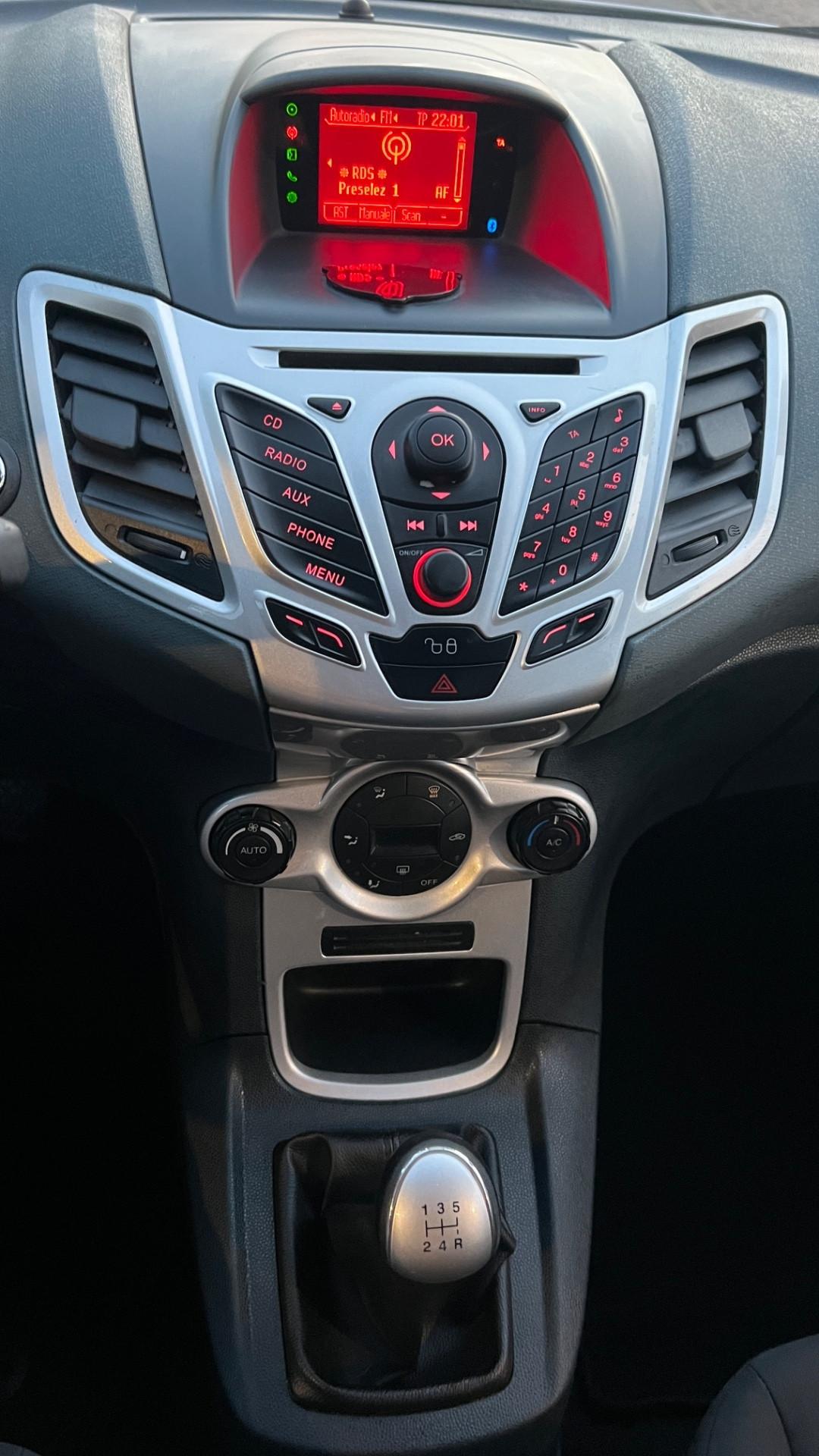 Ford Fiesta 1.4 Benzina/GPL TITANIUM X neopatentati