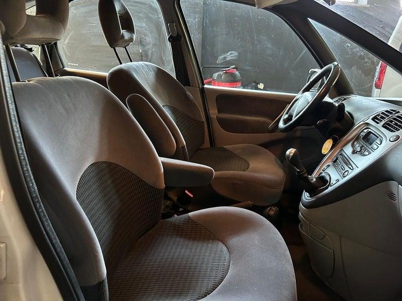 Citroën Xsara Xsara Picasso 1.6 16v Elegance