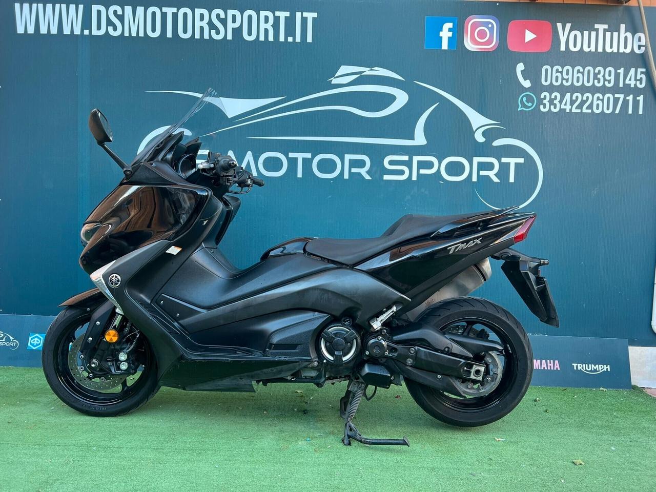 Yamaha TMAX DX ABS GARANZIA PERMUTE FINANZIAMENTO