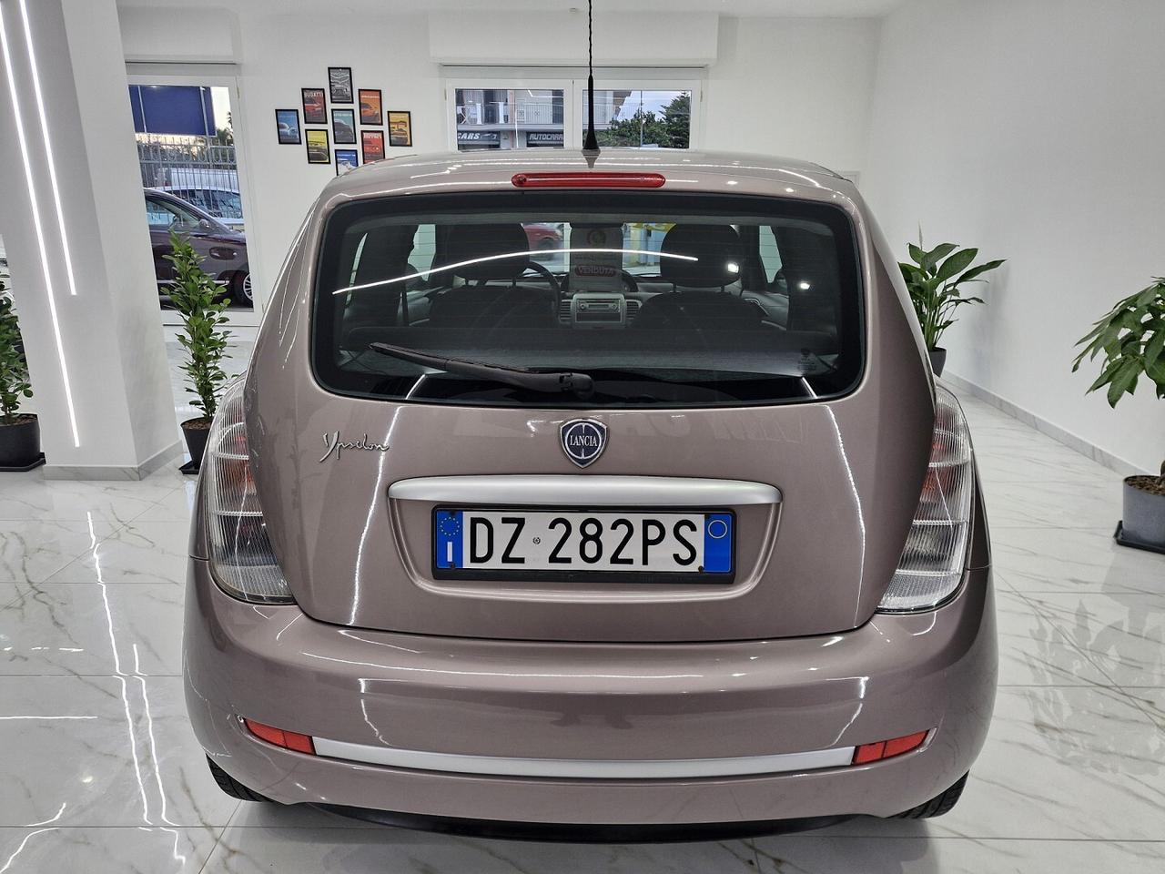 LANCIA YPSILON 1.2 BENZINA ORO PLUS 2009 160000KM