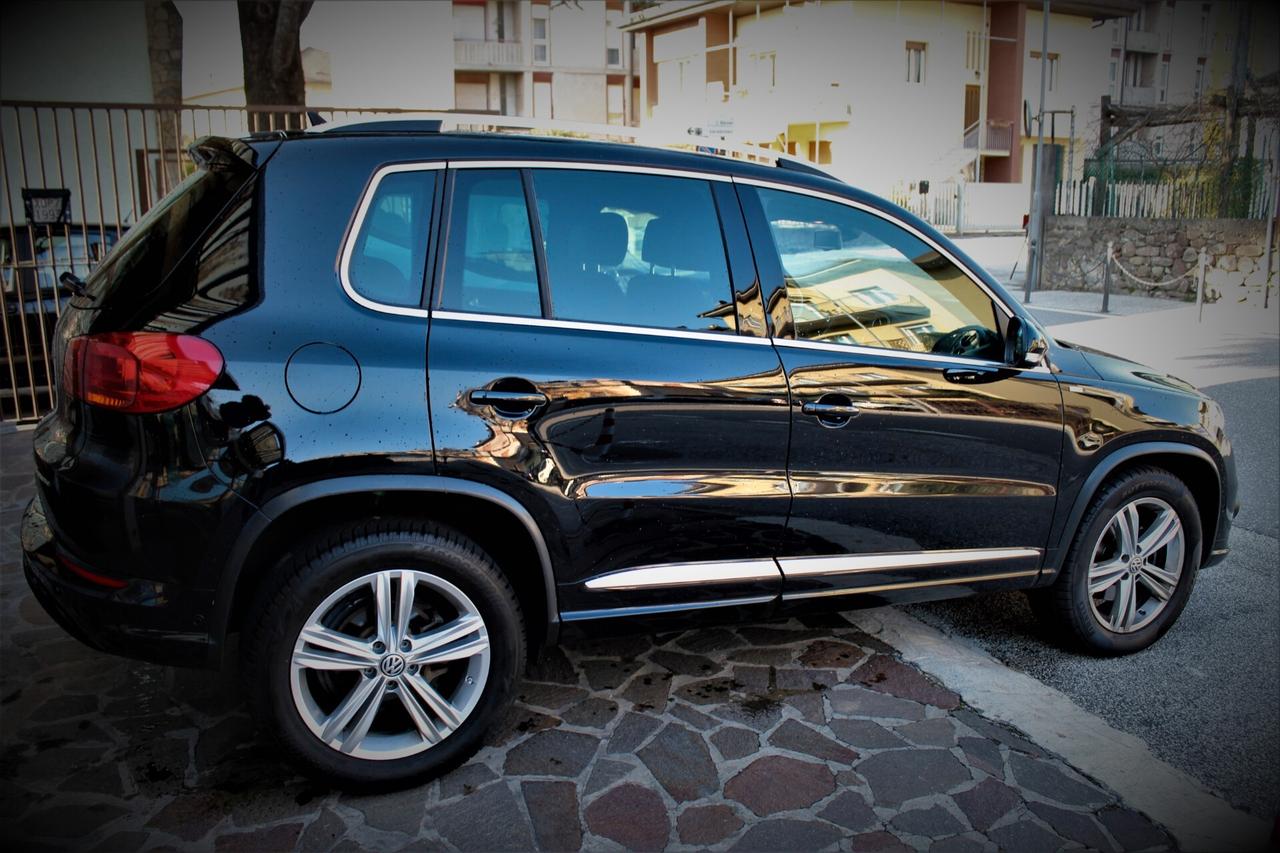 Volkswagen Tiguan 2.0 TDI 140 CV 4MOTION DSG R line