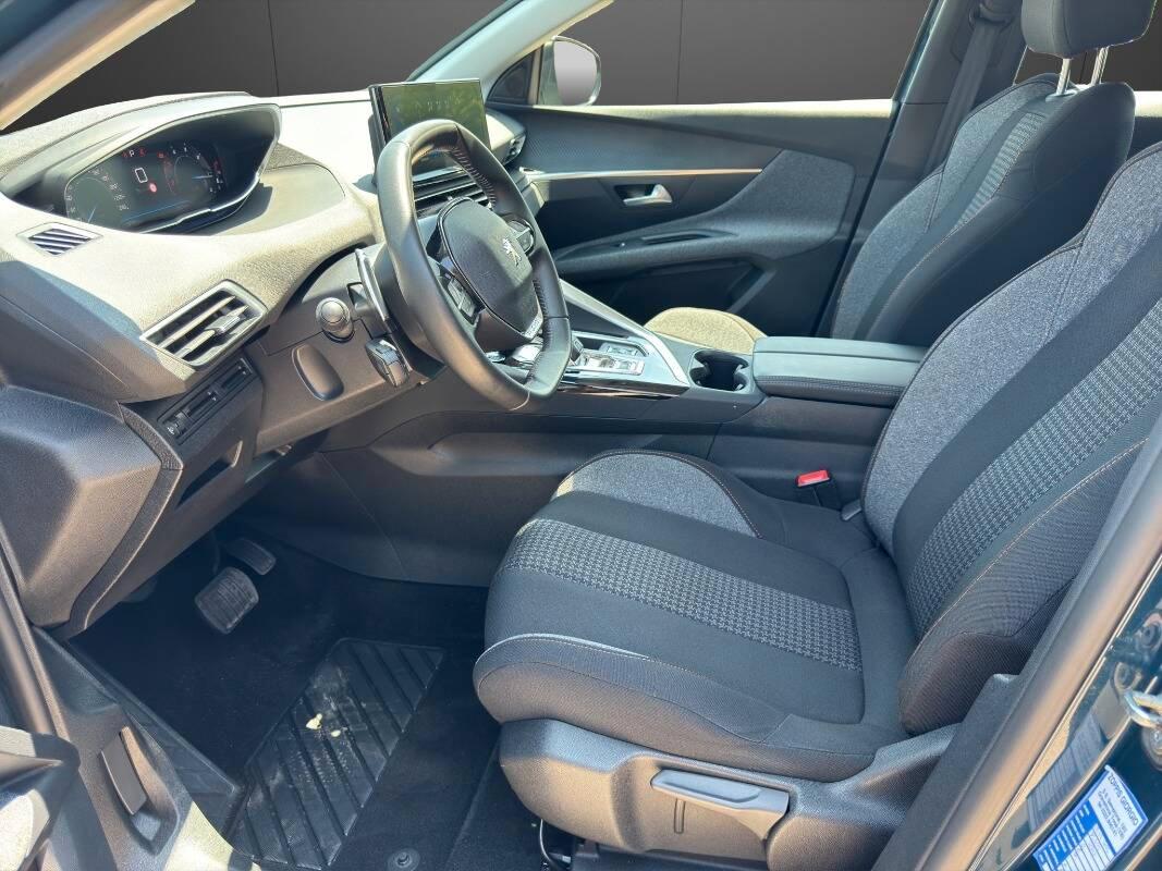 Peugeot 3008 II 1.5 bluehdi Active Business s&s 130cv eat8