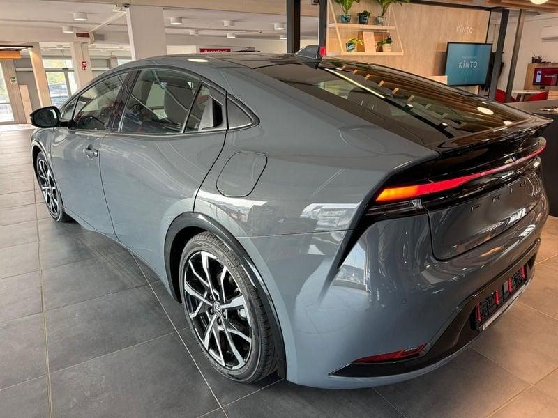 Toyota Prius Plug-in Hybrid Lounge