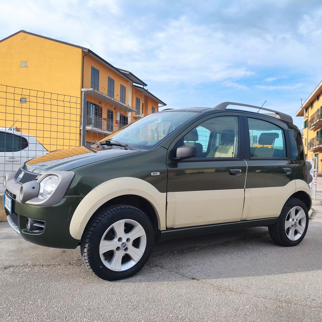 Fiat Panda 1.3 MJT 16V 4x4 Cross