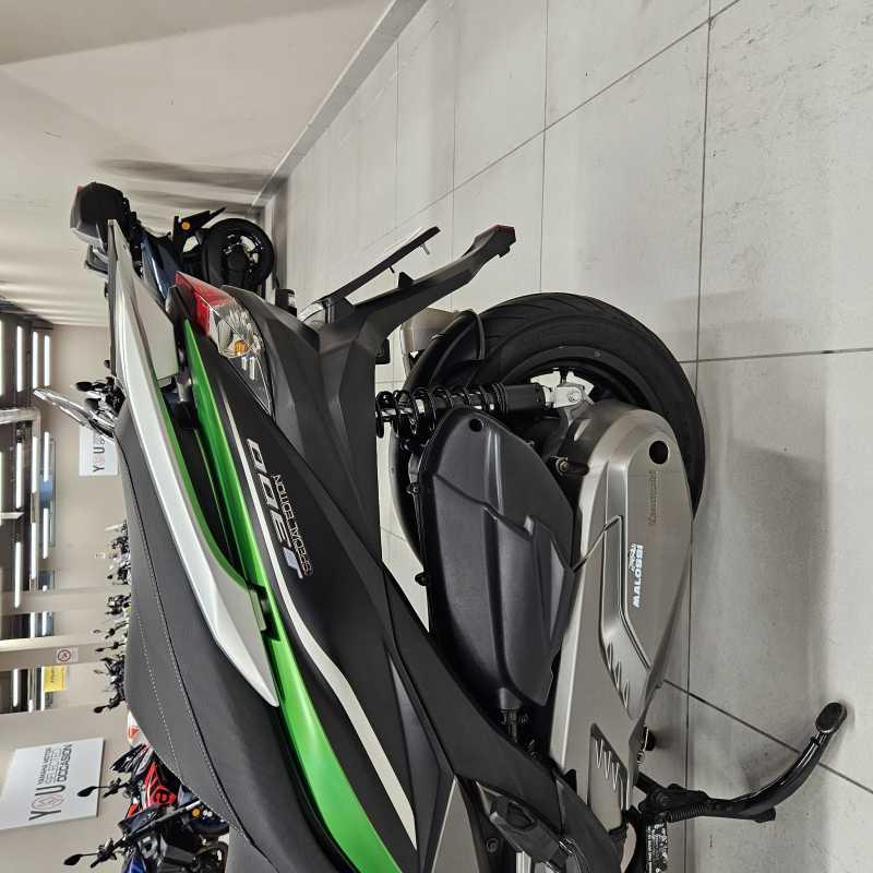 Kawasaki J 300 ABS - 2016