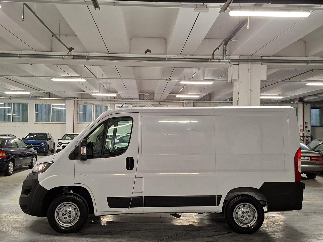 Peugeot Boxer 330 2.2 BlueHDi 140CV L1H1 Furgone