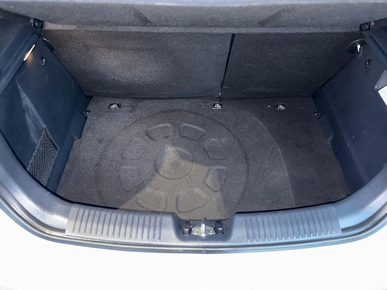 Kia Rio 1.1 CRDi 75 CV S&S High Tech