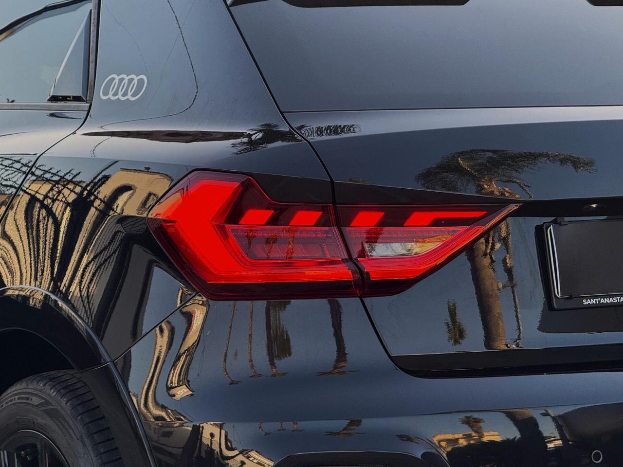 Audi A1 Allstreet 30 TFSI Identity Contrast 110CV S tronic