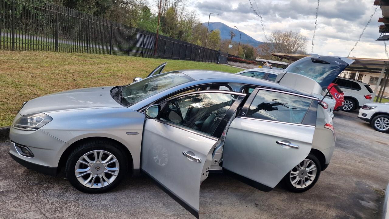 Lancia Delta 1.6 MJT 120Cv - 2012