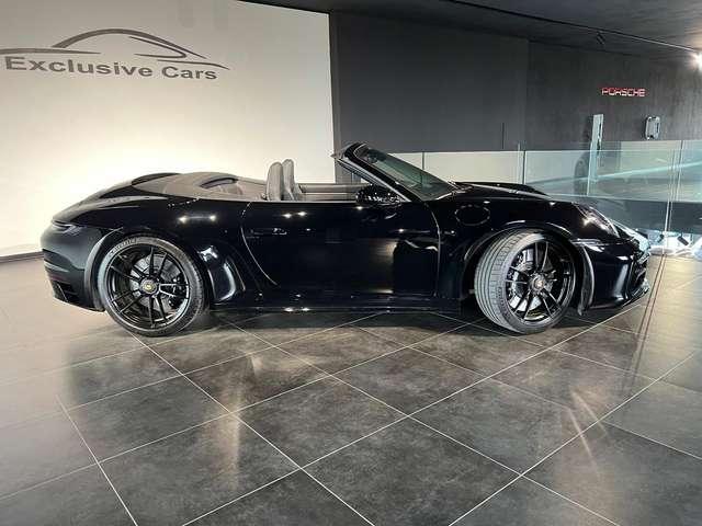Porsche 992 911 Cabrio 3.0 Carrera 4 GTS auto