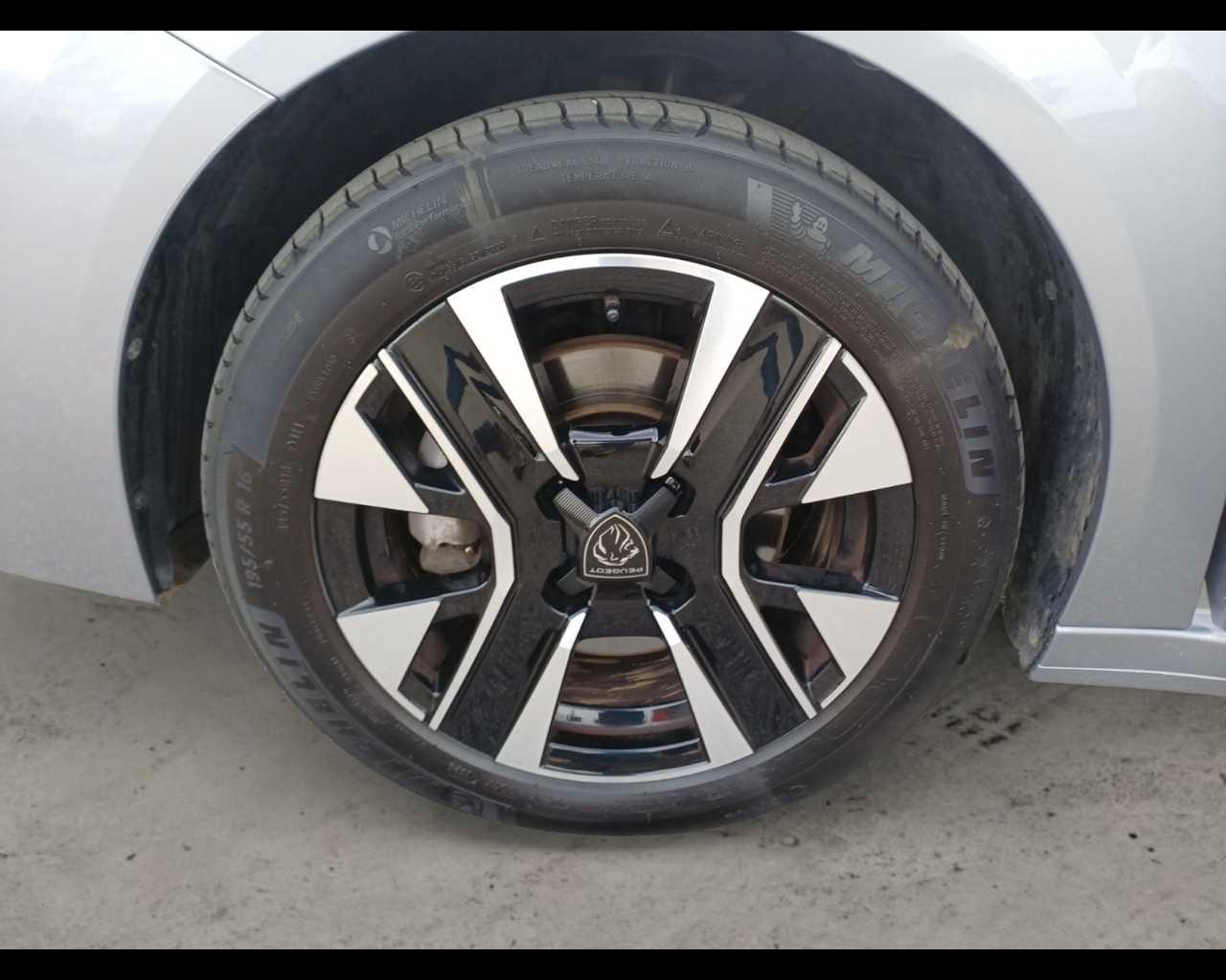 PEUGEOT 208 2ª serie - 208 PureTech 100 Stop&Start 5 porte Allure