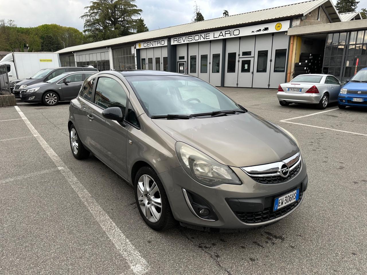 Opel Corsa 1.2 85CV 3 porte GPL-TECH Edition