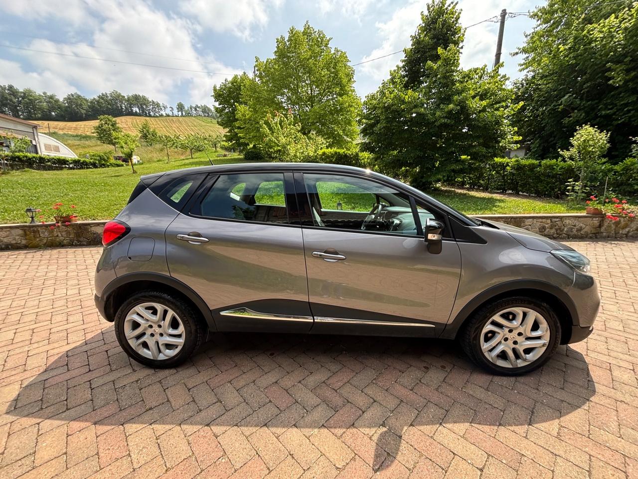 Renault Captur dCi 8V 90 CV BI COLOR OK NEOPATENTATI
