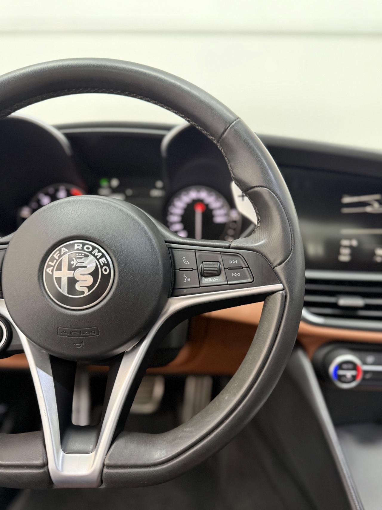 Alfa Romeo Giulia 2.2 TD 210 CV AT8 Q4 Veloce 05/2018 Euro 6B