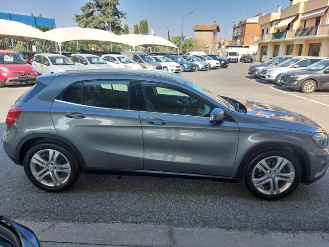 MERCEDES-BENZ GLA 200 d Automatic Sport Navig Misto pelle Retroc.Sensori