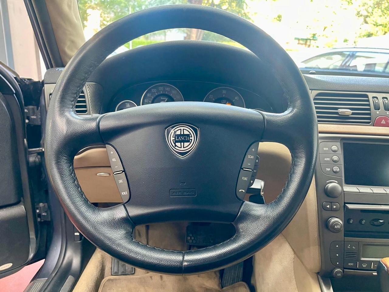Lancia Thesis 2.4 JTD 20V Emblema AUTOMATICA