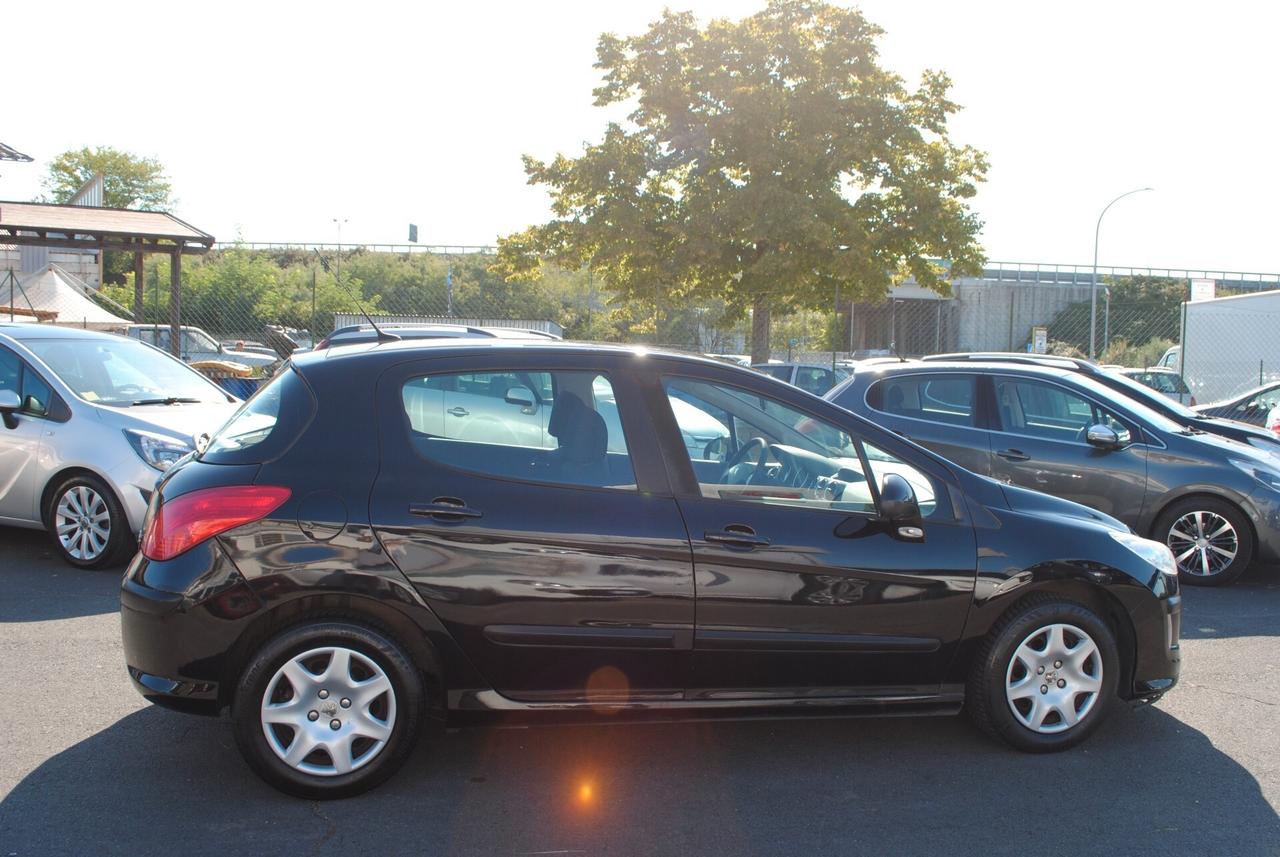 PEUGEOT 308 1.6 HDI 90 CV OK NEOPATENTATI