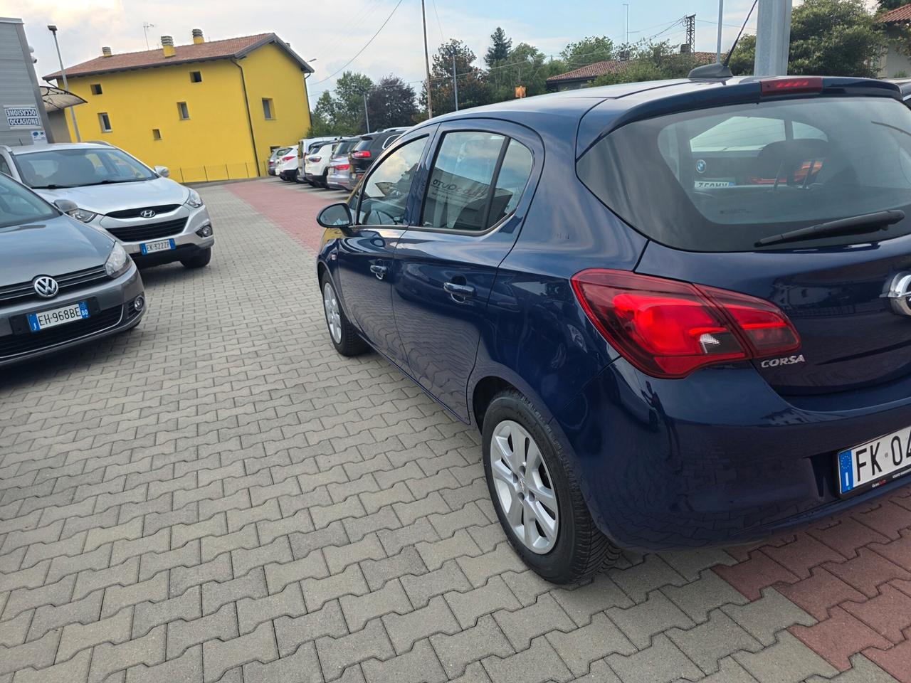 Opel Corsa 1.4 90CV perfetta garantita 12 mesi