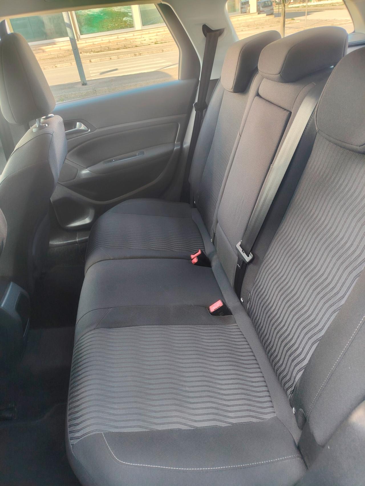 Peugeot 308 BlueHDi 120 S&S SW Business