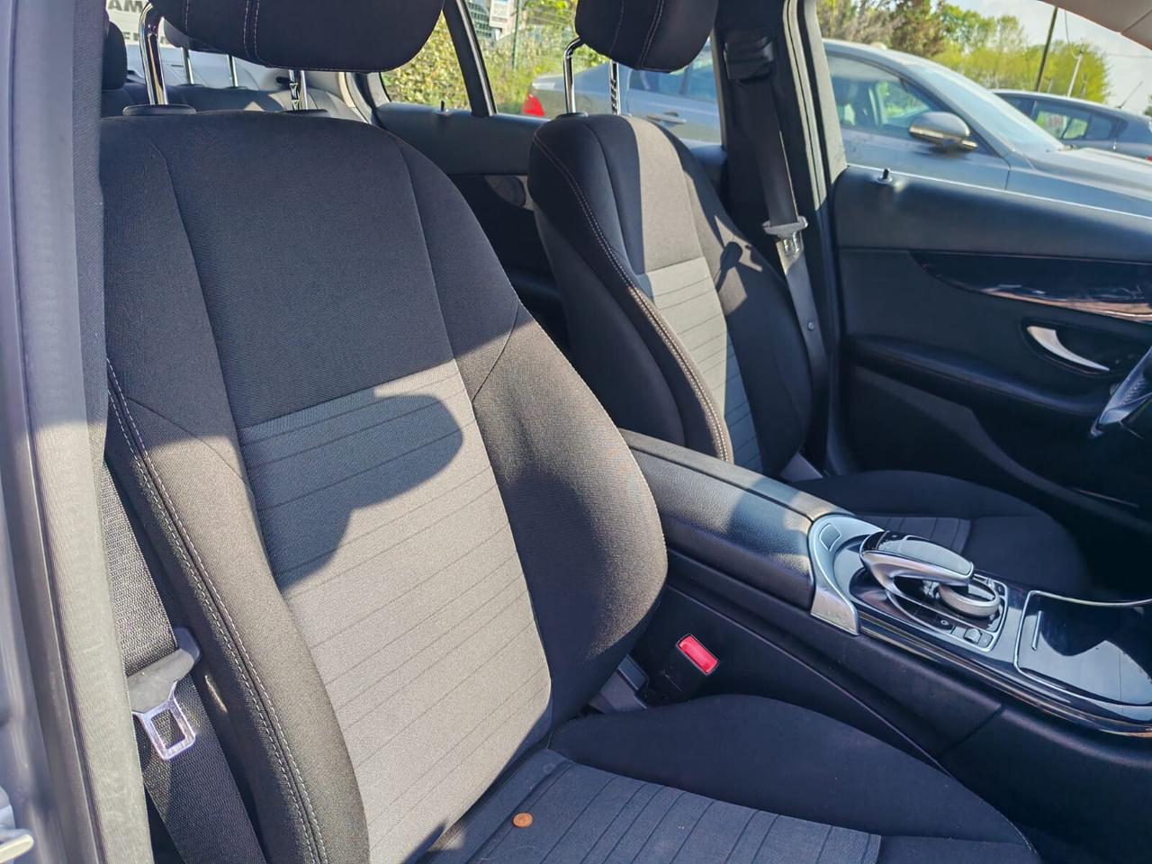 Mercedes-benz C 220 200 d Auto Premium