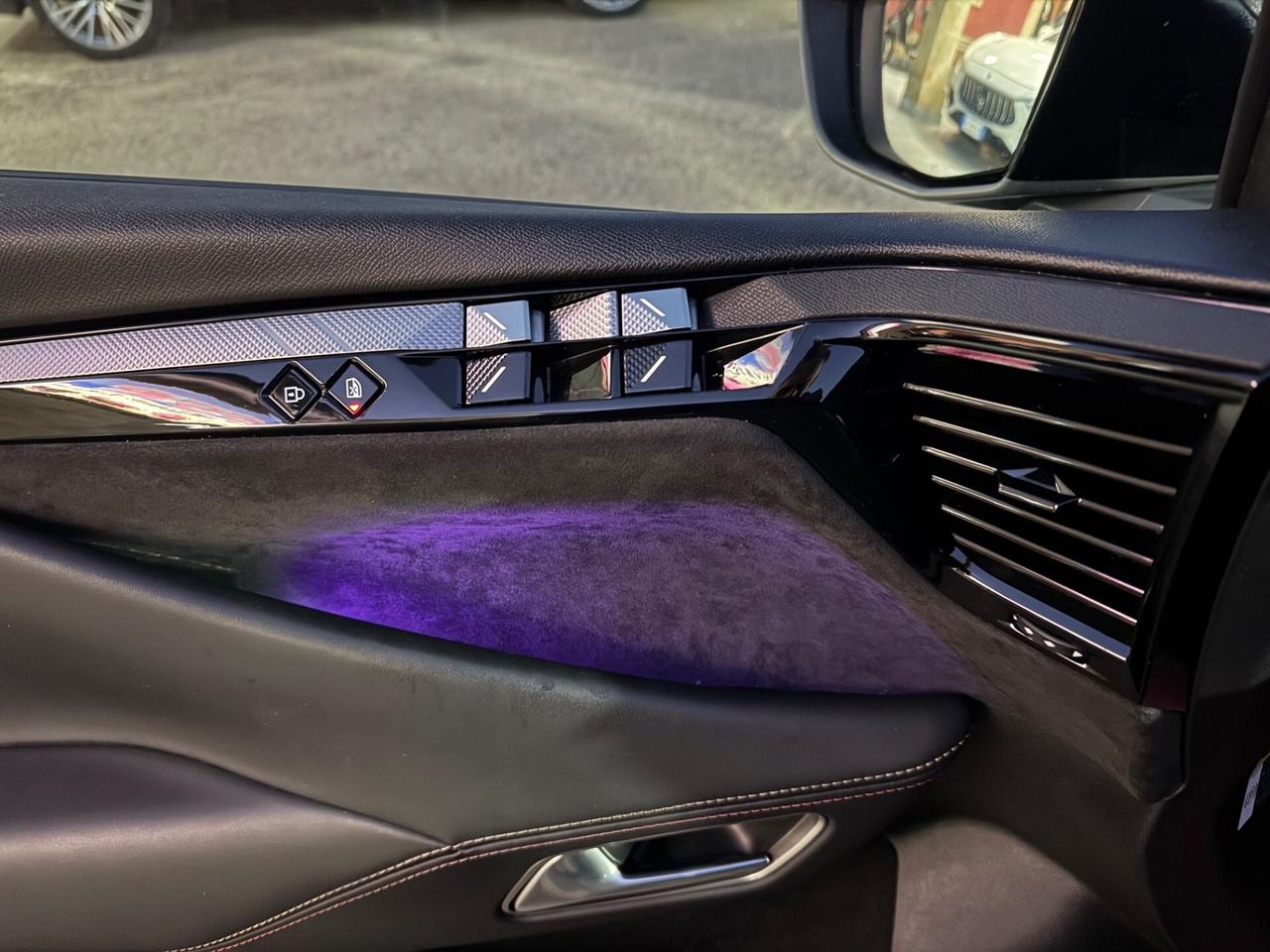 DS4 BlueHDi 130 aut. Performance Line+ Tetto Led a