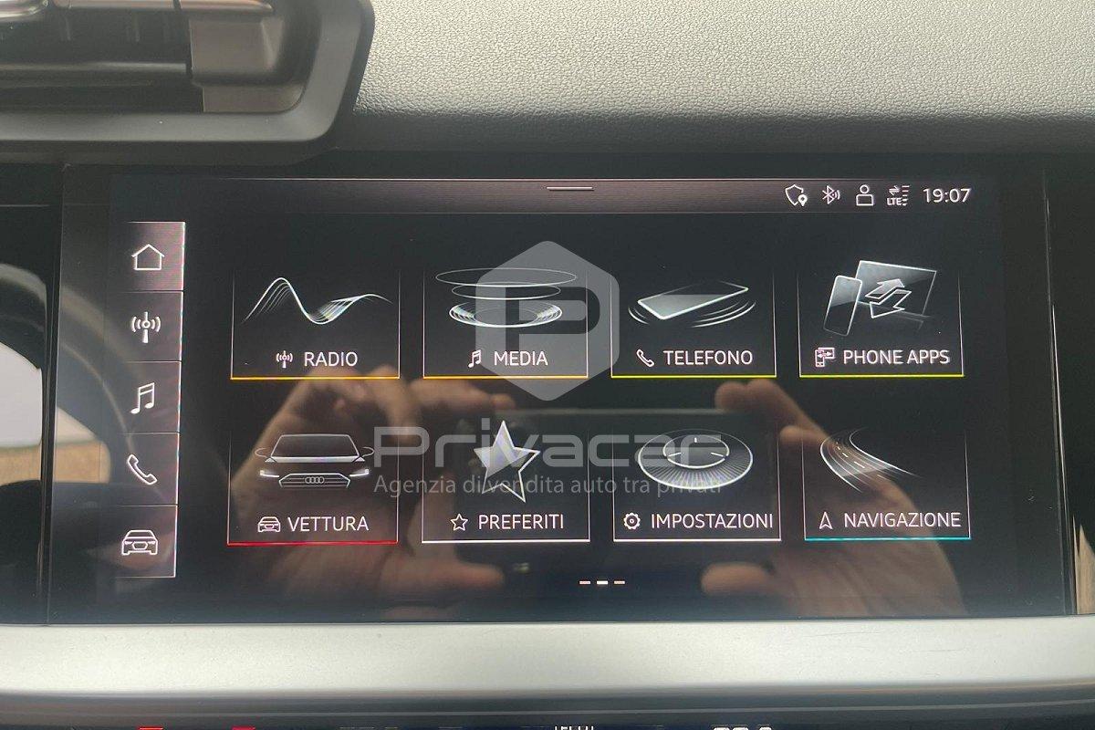 AUDI A3 SPB 30 g-tron S tronic Business Advanced