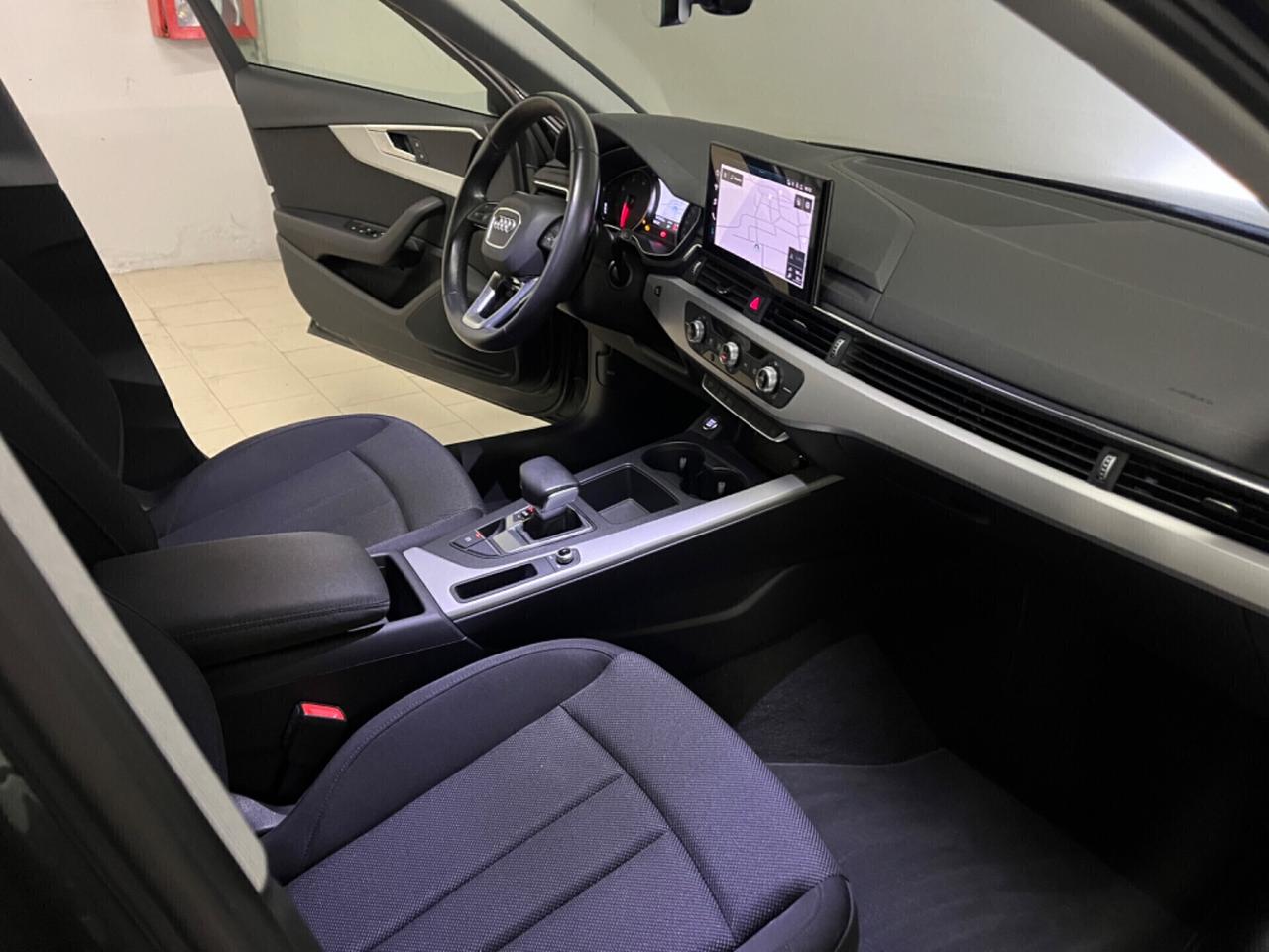 Audi A4 Avant 35 TDI/163 CV S tronic Business Advanced