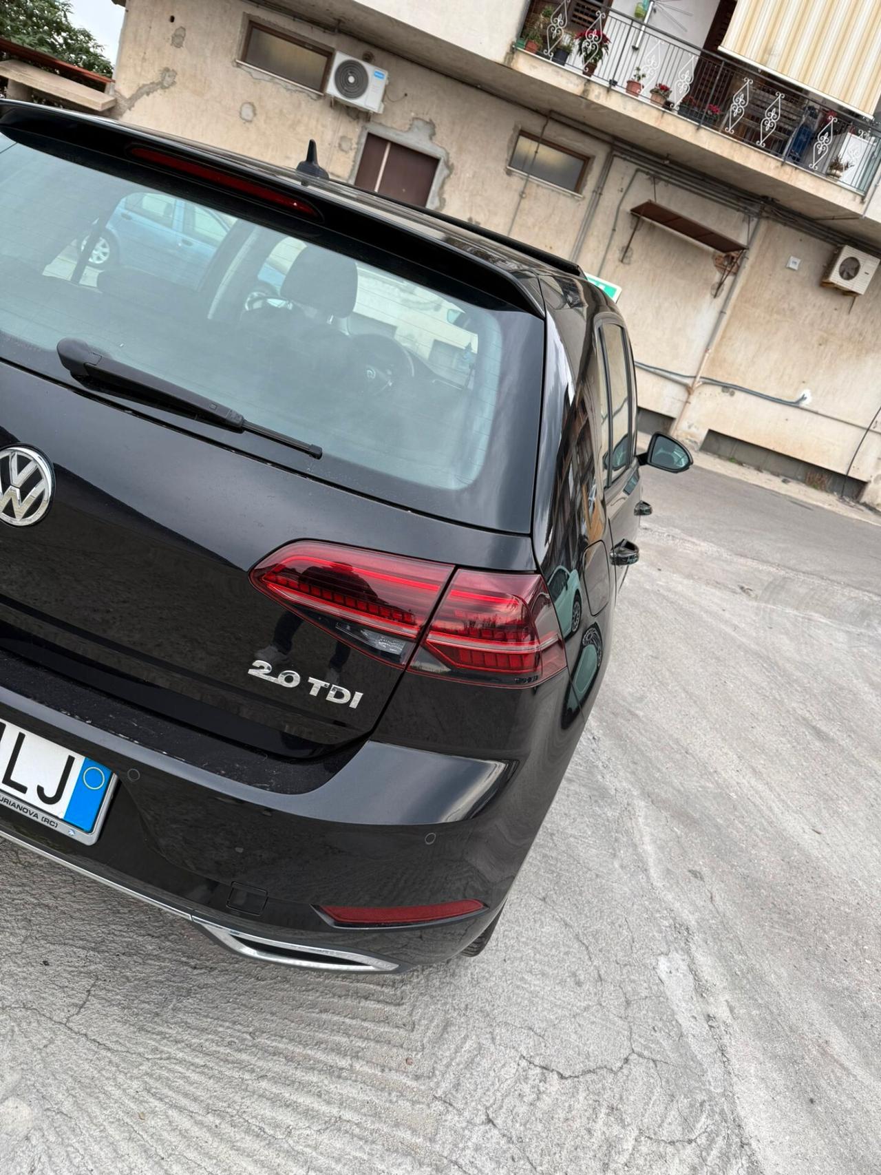 Volkswagen Golf 2.0 TDI 5p. Highline BlueMotion Technology