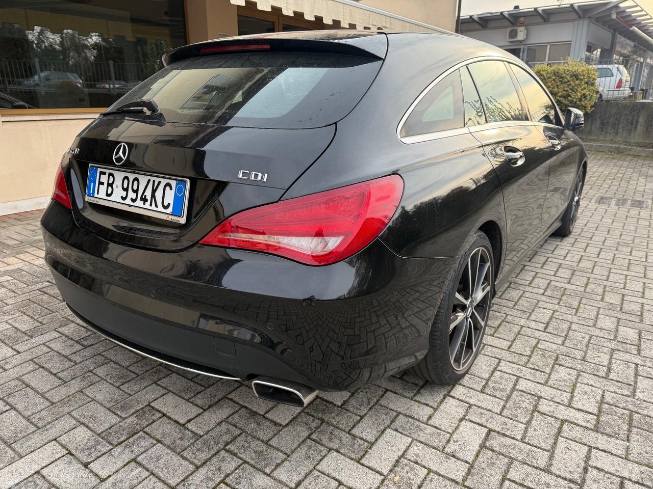 Mercedes-benz C 220 Dark night Premium