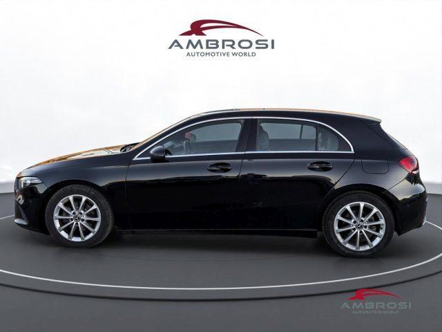 MERCEDES-BENZ A 180 180 d Business - PER OPERATORI DEL SETTORE