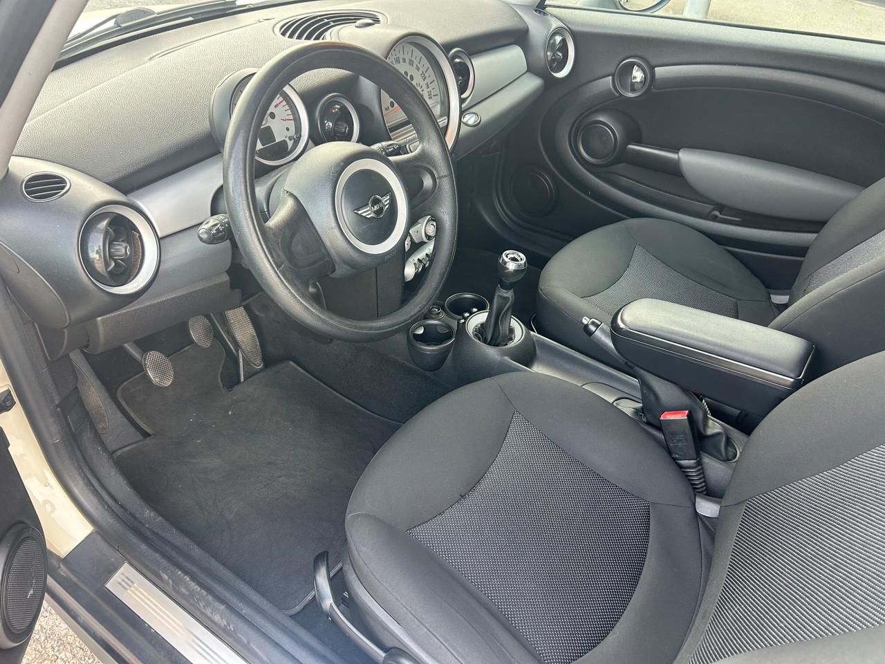 Mini Cooper D Clubman 1.6 16V Chili