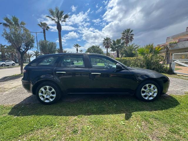 ALFA ROMEO 159 1.9 JTDm 16V Sportwagon Exclusive