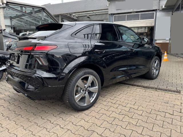 AUDI Q3 SPB Sportback TDI S line Stronic Sline Black Line