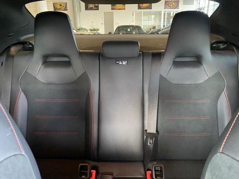 Mercedes-Benz CLA Coupé CLA 220 d Automatic AMG Line - IVA Esposta