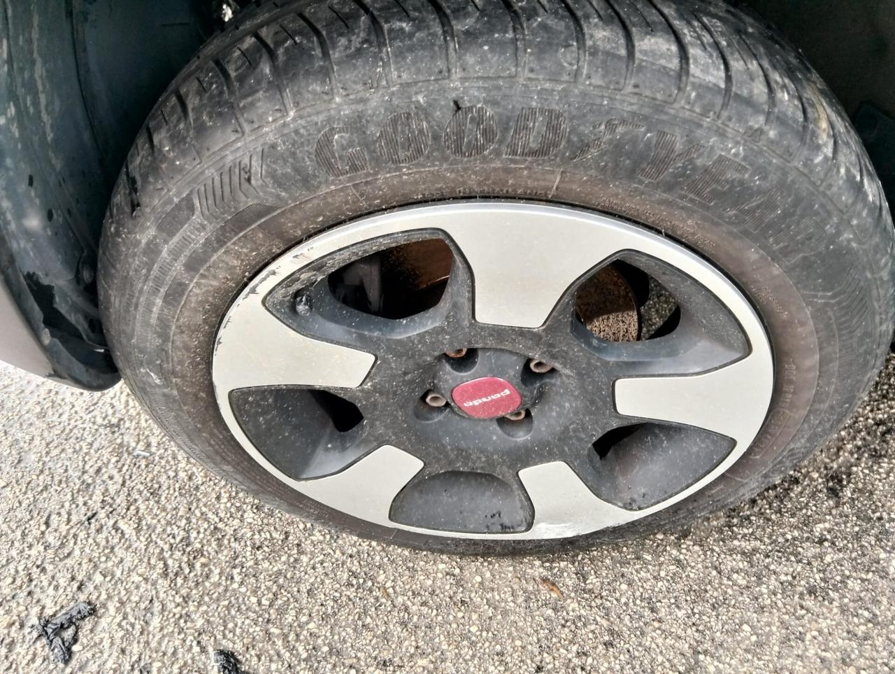 Fiat Panda Cross 1.0 Hybrid 2020 SINISTRATA