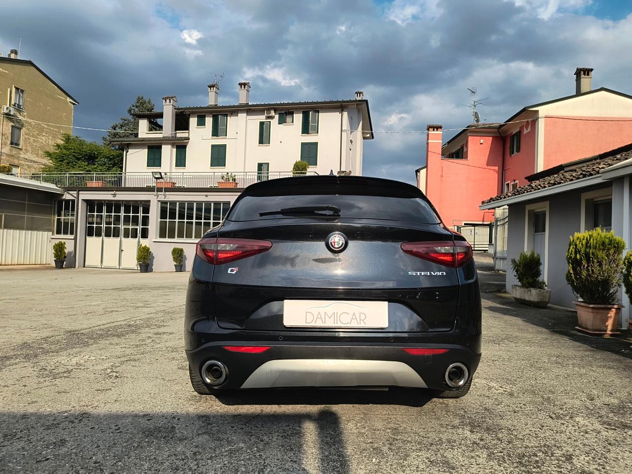 Alfa Romeo Stelvio 2.2 Turbodiesel 190 CV AT8 RWD Business