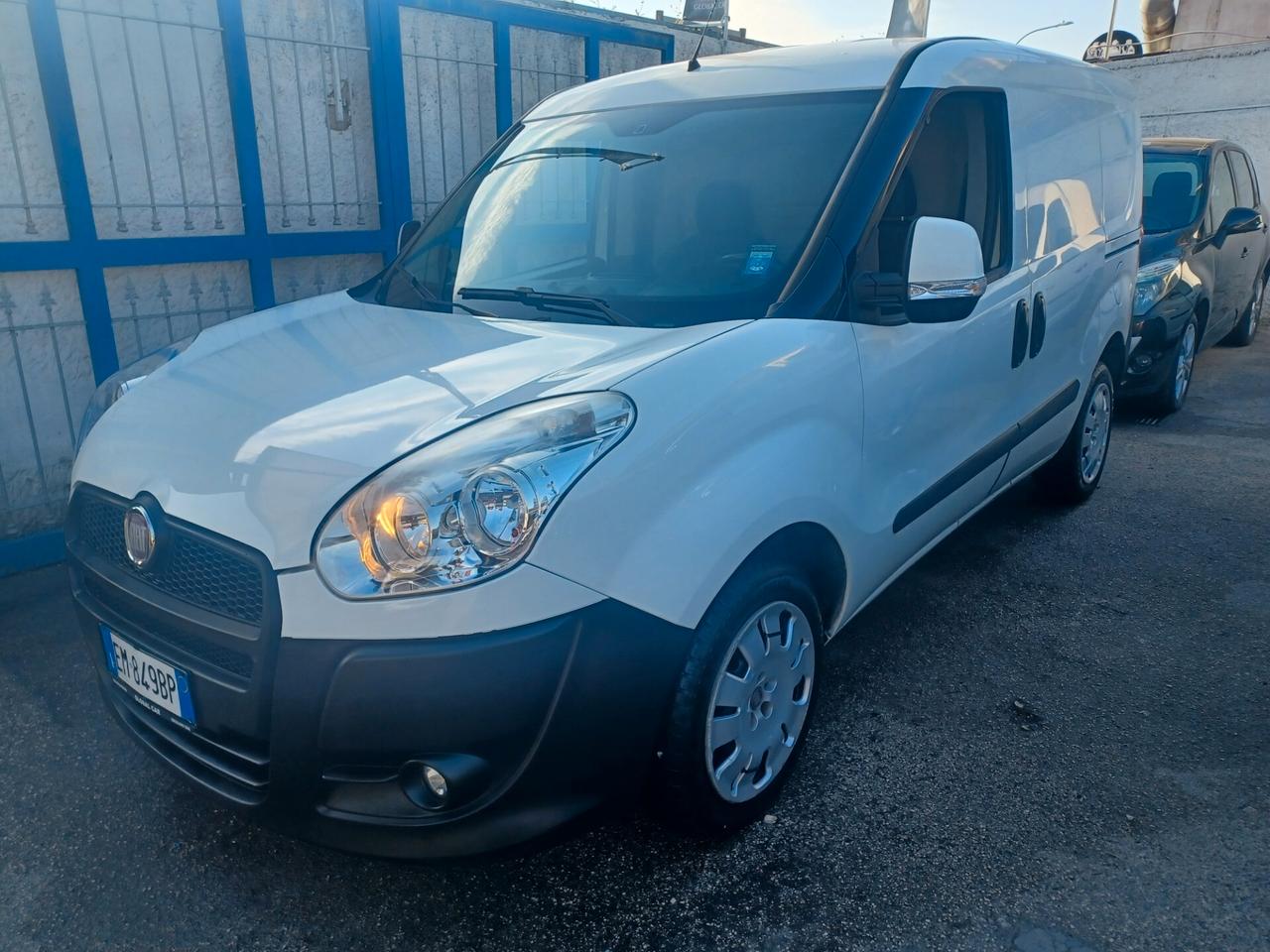 FIAT DOBLO 1.4 GPL DOPPIA PORTA LATERALE