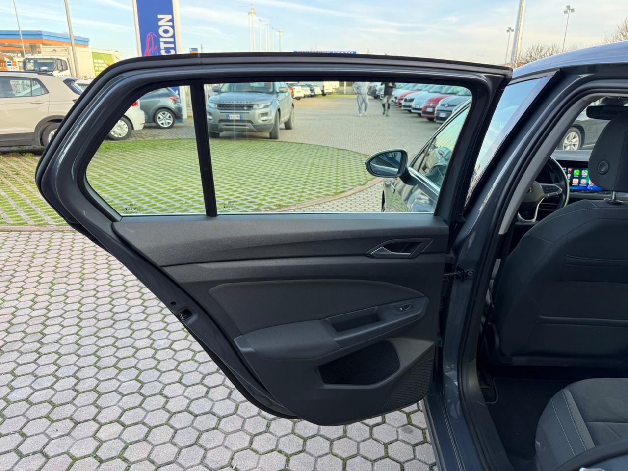 Volkswagen Golf 1.5 TGI DSG Style