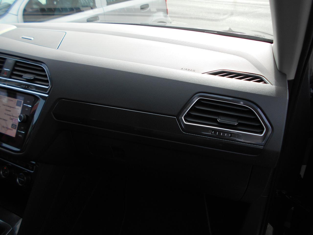 Volkswagen Tiguan 4MOTION ADVANCED BMT